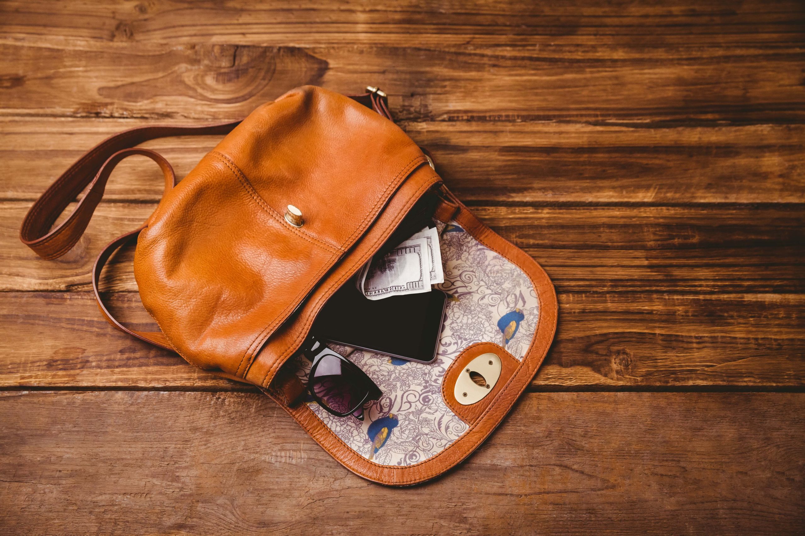 Leather Purse cleaning